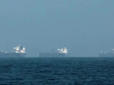 Суда в Персидском заливе начали объявлять себя китайскими, чтобы избежать атак – FT