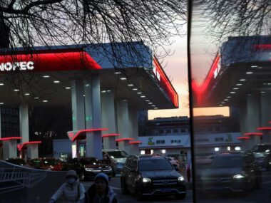 Китайские НПЗ возобновили закупки российской нефти после четырехмесячной паузы – Reuters