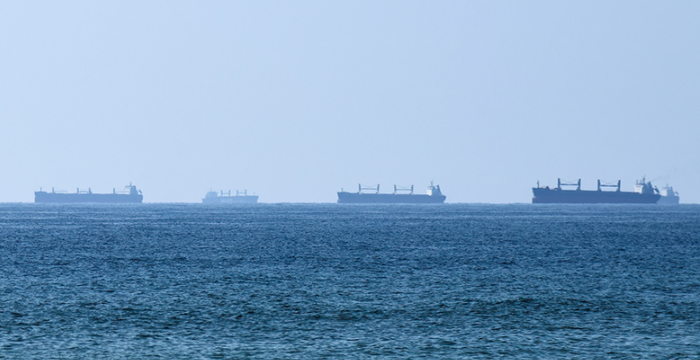 Китайское судно заплатило Ирану за проход через Ормузский пролив