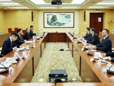 Посол Нечитайло встретился с руководителем Группы межпарламентской дружбы «Китай-Украина» Лоу Циньцзянем