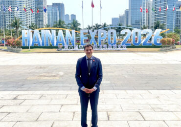 Нечитайло принял участие в мероприятиях 6-й Китайской международной выставки потребительских товаров