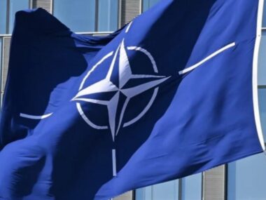 В НАТО обвинили РФ и Китай в подрыве режима нераспространения ядерного оружия