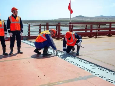 Россия построила автомобильный мост в Северную Корею