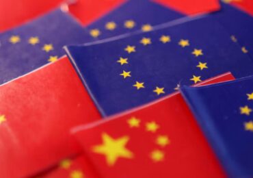 КНР пригрозила мерами ЕС за включение ее компаний в 20-й пакет санкций