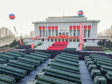 Bloomberg: Ядерный арсенал КНДР превышает возможности противоракетной обороны США