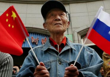 СВР: Россия и Китай могут стать соперниками в 2030-х годах 