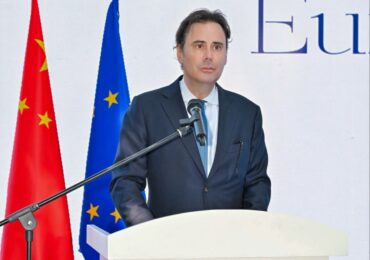 Посол ЕС в Пекине: Евросоюз, КНР и Украина придерживаются общей позиции в отношении мирных переговоров