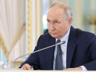 Путин: РФ и КНР обсуждают новые проекты в области военных технологий
