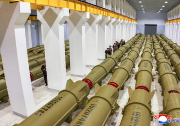 КНДР обходит санкции ООН с помощью России и Китая