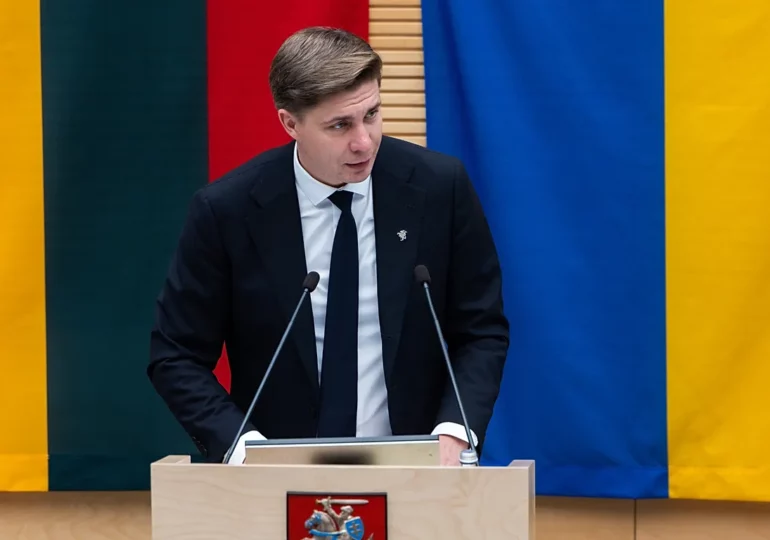 Новое правительство Литвы намерено наладить отношения с Китаем