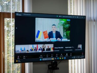 Україна та Китай обговорили поглиблення співпраці у сфері охорони здоров’я