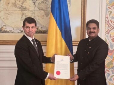 В МЗС прийняли копії вірчих грамот у новопризначеного посла Індії в Україні