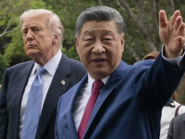 КНР услід за США відмовилася уповільнювати розвиток ШІ