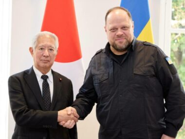 Стефанчук зустрівся зі спікером Палати представників парламенту Японії 