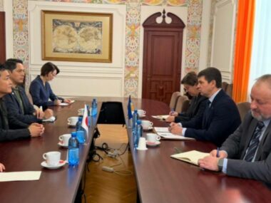 Заступник глави МЗС України зустрівся з японськими парламентаріями