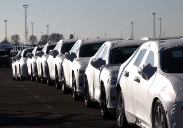 Китай скоротить експорт гібридних авто до ЄС