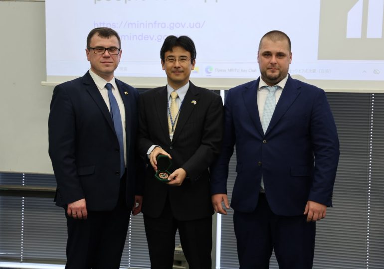 Українська делегація Мінвідновлення розпочала роботу в Японії