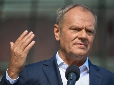 Туск обговорить із Моді припинення війни РФ в Україні