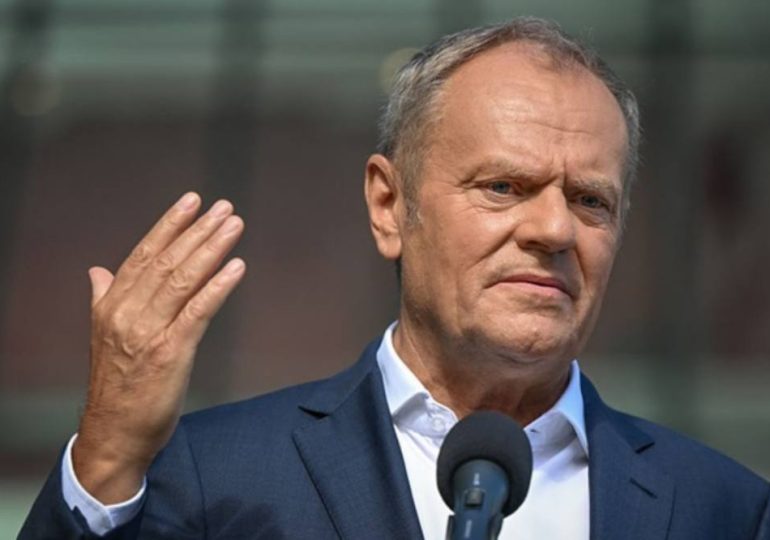 Туск обговорить із Моді припинення війни РФ в Україні