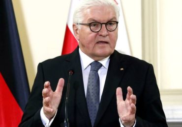 Штайнмаєр закликав КНР використати свій вплив на Росію